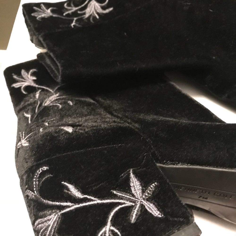 Kenneth Cole Renna Black Velvet Boots - Picture 4 of 8